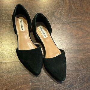 Steve Madden suede flats
